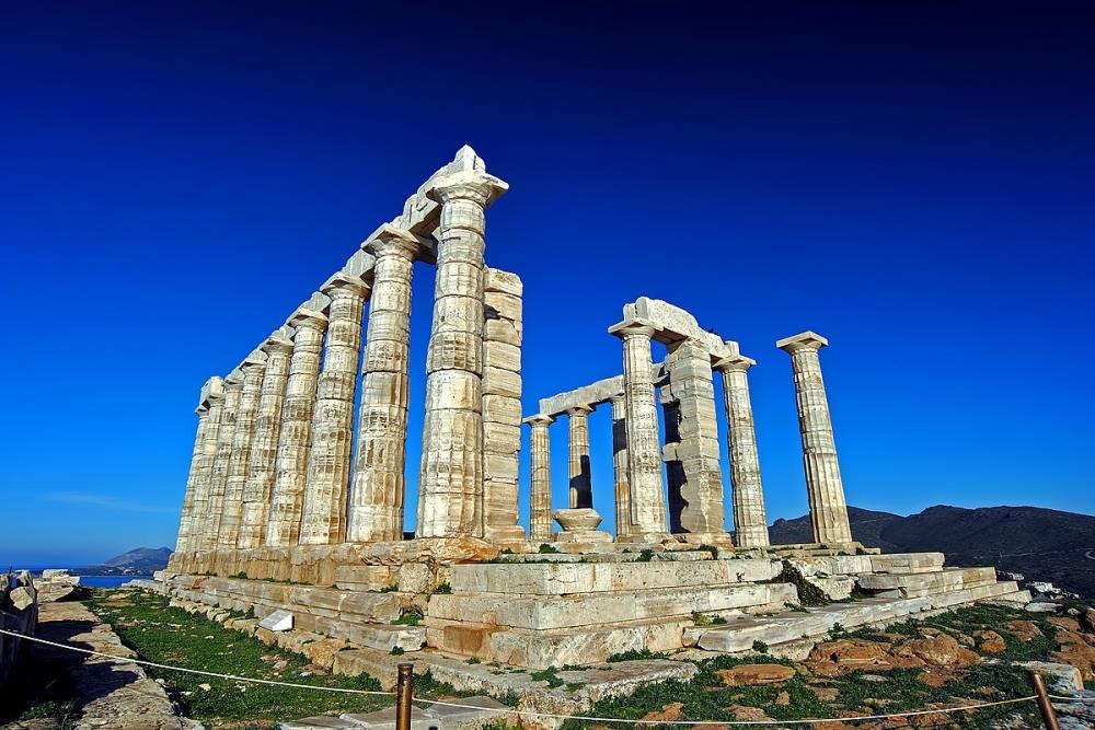 Cape Sounion: the temple of Poseidon