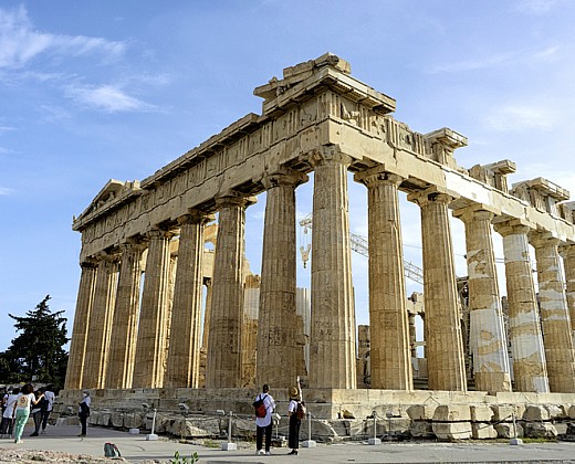 Shore Excursion: Acropolis, City Tour & Free Time in Plaka with Transfer