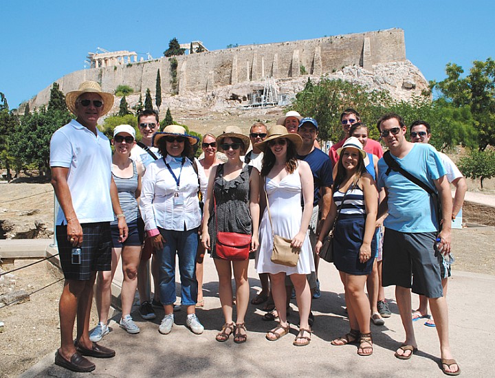 Shore Excursion: Acropolis, City Tour & Acropolis Museum with Transfer